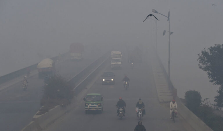 delhi-and-lahore-smoggiest-cities