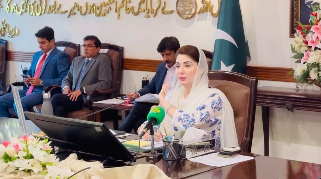[:en]CM Maryam chairs 10th meeting of provincial cabinet[:]