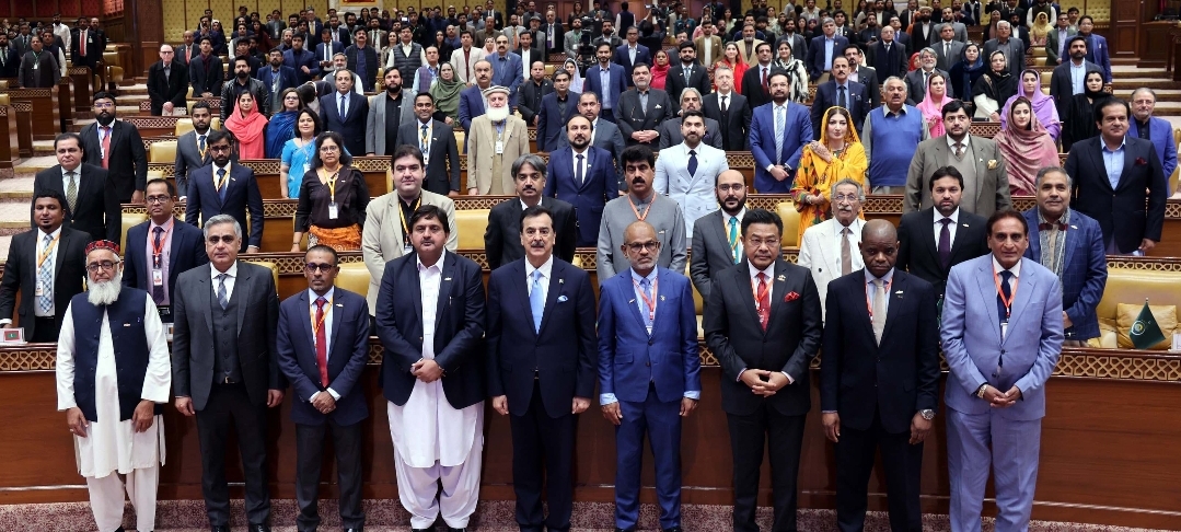 Screenshot_20250208_223652_WhatsApp