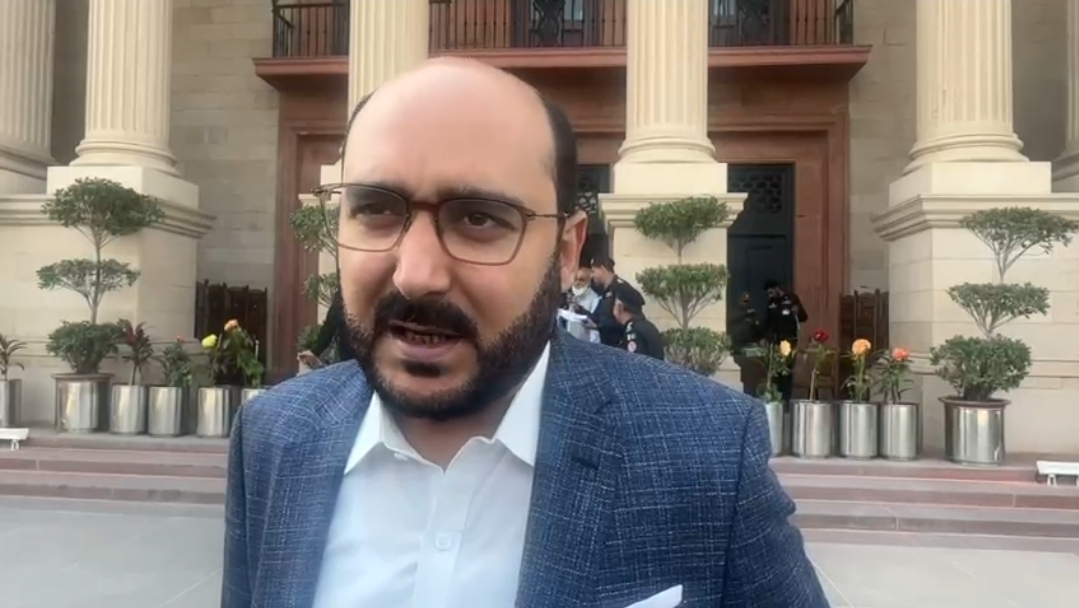 Haider Gilani expresses dismay over lingering on holding of local govt elections