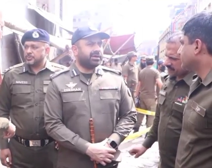 Screenshot_20250617_230623_WhatsApp