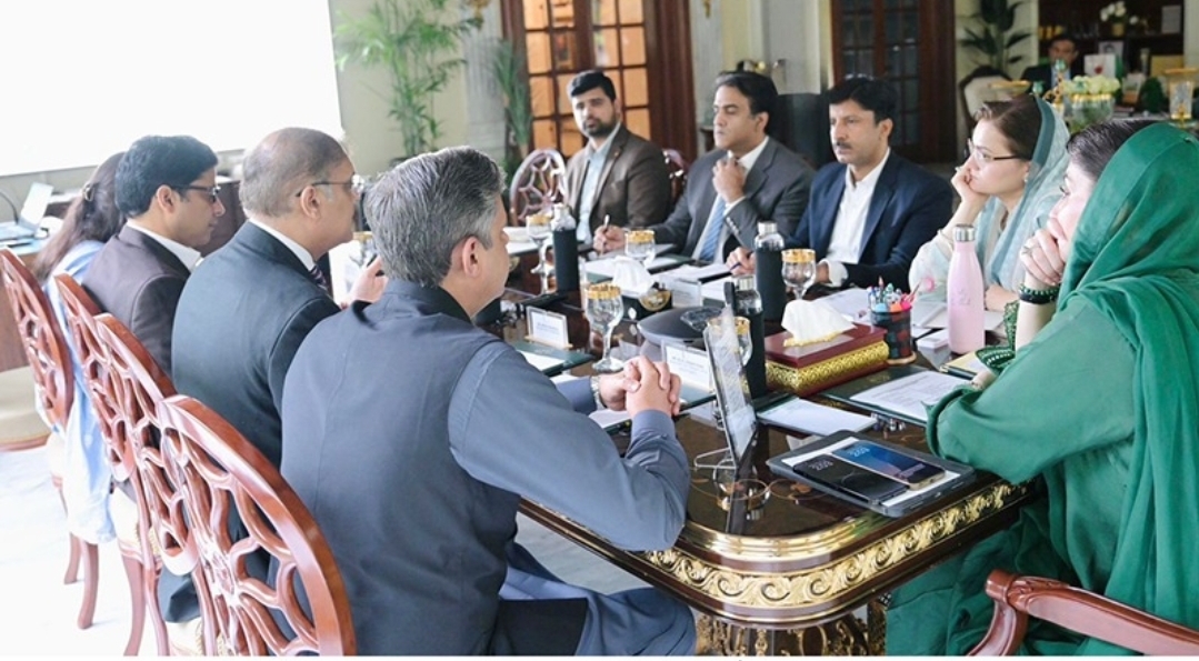 Screenshot_20250717_222855_WhatsApp