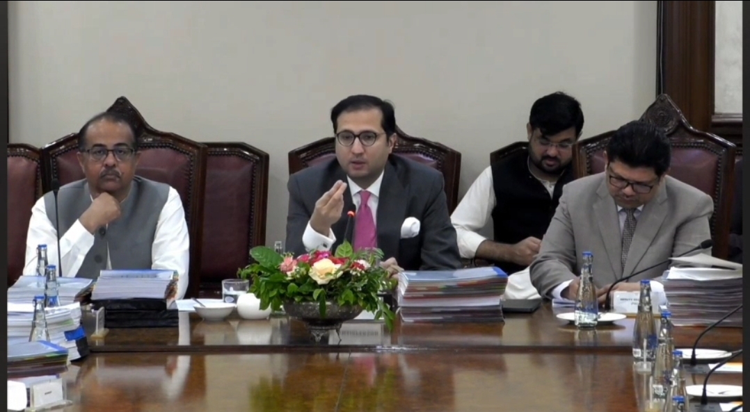 Screenshot_20250731_203334_WhatsApp