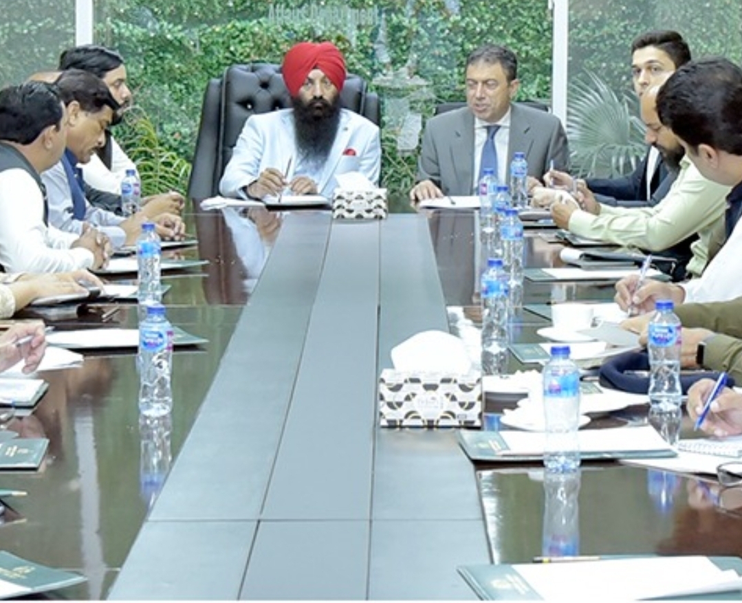 Screenshot_20250805_201037_WhatsApp