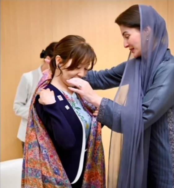 Screenshot_20250821_200557_WhatsApp