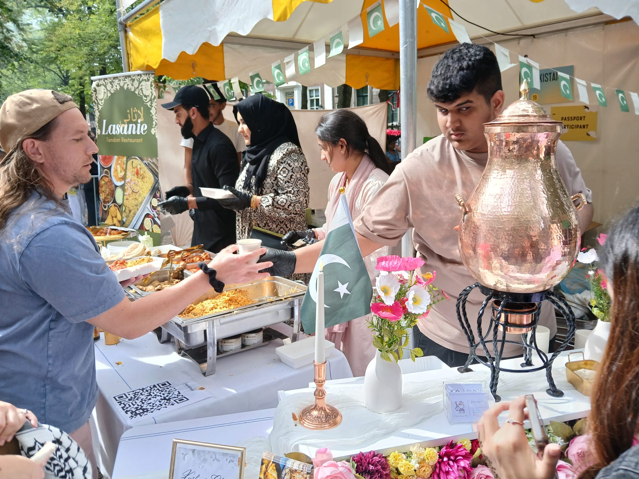 Pakistani stall steals show at Embassy Festival 2025 in The Hague