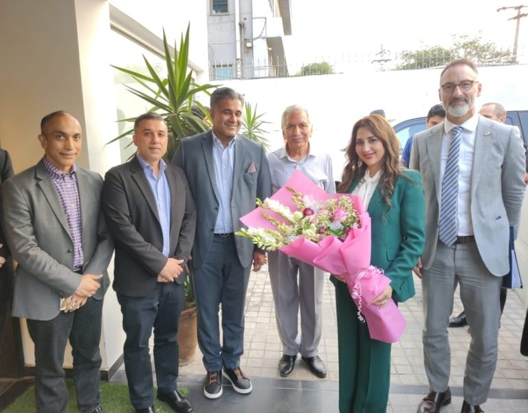 Screenshot_20250912_233833_Gallery