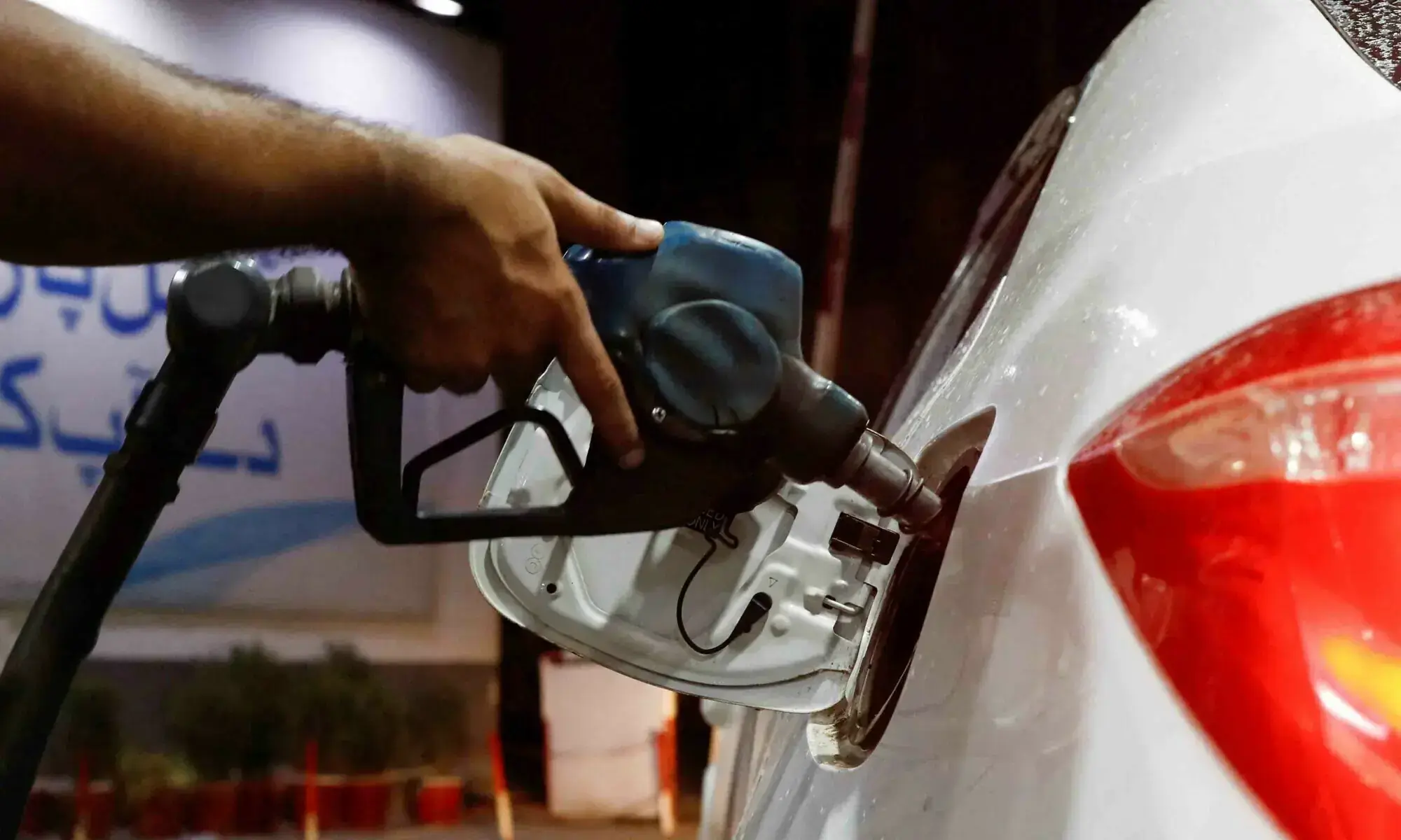Petrol price cut by Rs2 warns of rising fuel uncertainties