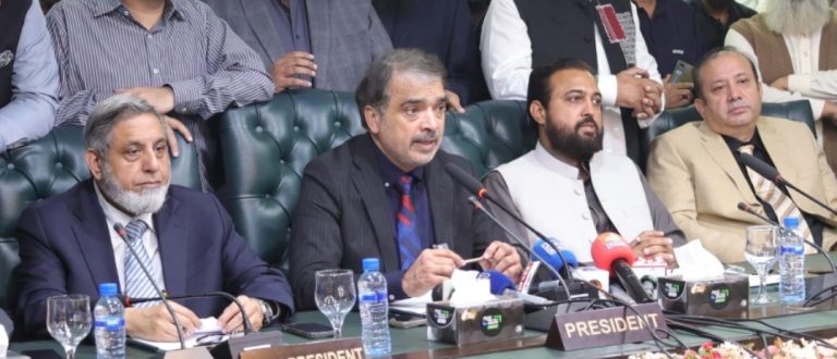 Screenshot_20251118_225619_WhatsApp