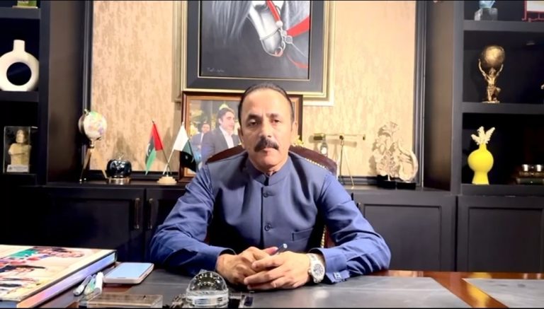 Screenshot_20251123_220059_WhatsApp