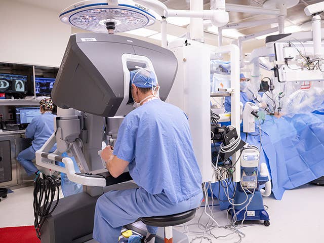 robotic-surgery-medium-impact-hero-mobile