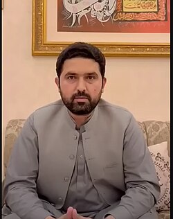 Sohail_afridi_in_a_pti_youtube_channel_video_giving_a_briefing_regarding_the_CM_change_process_going_on