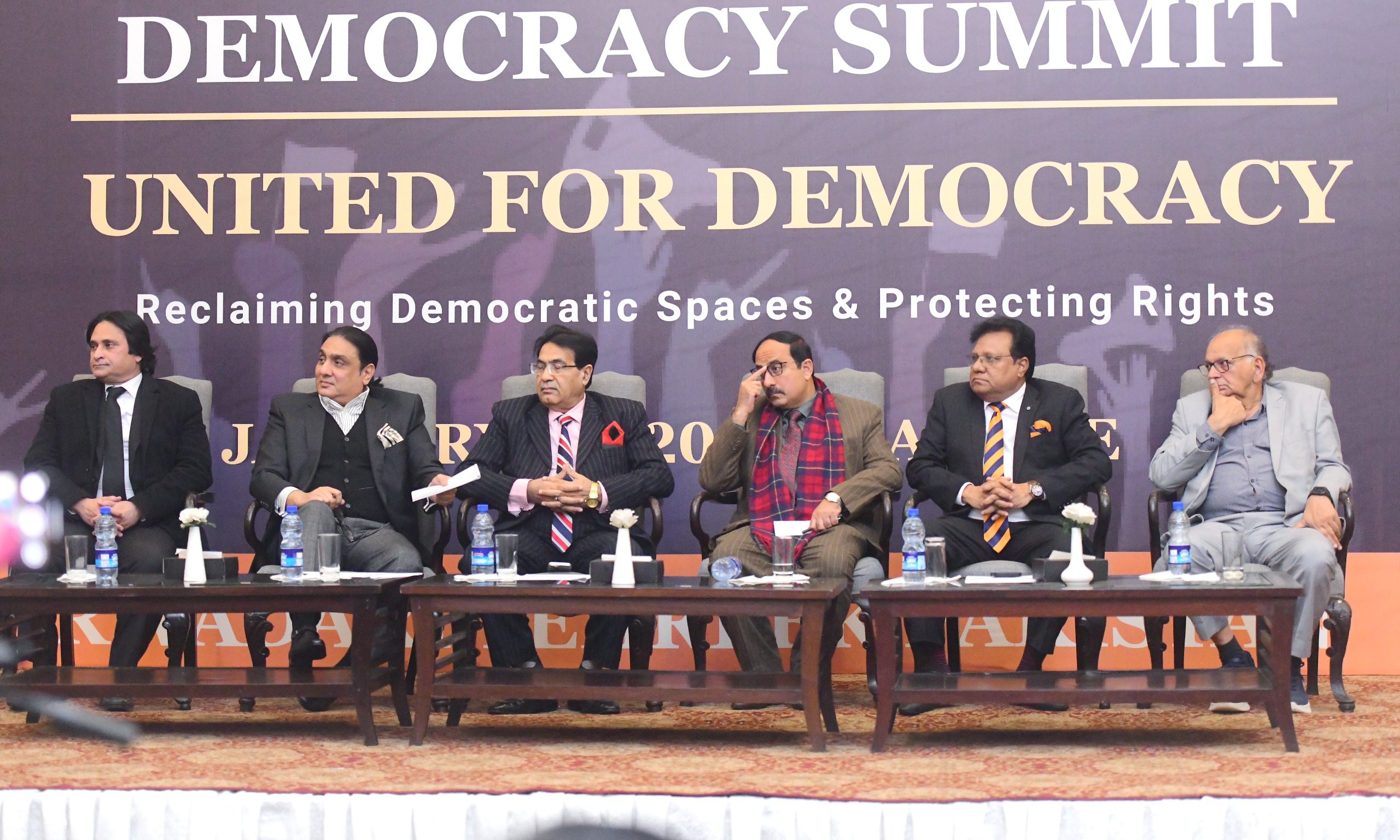 Rwadari Tehreek democracy summit pledges to reclaim democratic spaces and protect rights