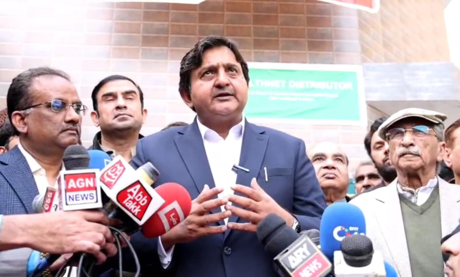 Punjab speaker says Pakistan united on security, urges business confidence and safe Basant celebrations