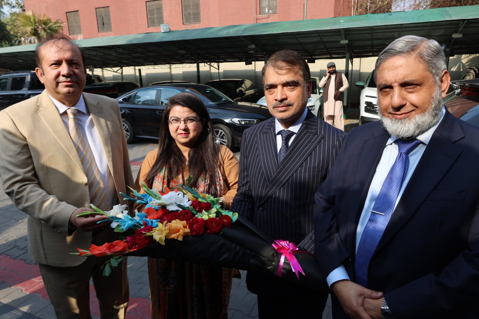 Pakistan to auction 600 MHz spectrum, expand AI training and digital access nationwide