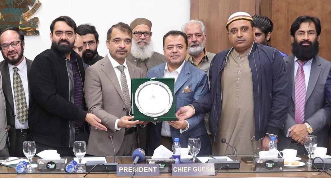 Pakistan Overseas Forum delegation meets LCCI, vows stronger investment ties