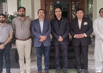 Iran assures Pakistan of uninterrupted gas, oil supply amid regional tensions