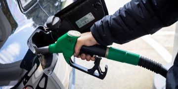 Oil prices drop and global markets recover after Trump signals talks to end Iran war