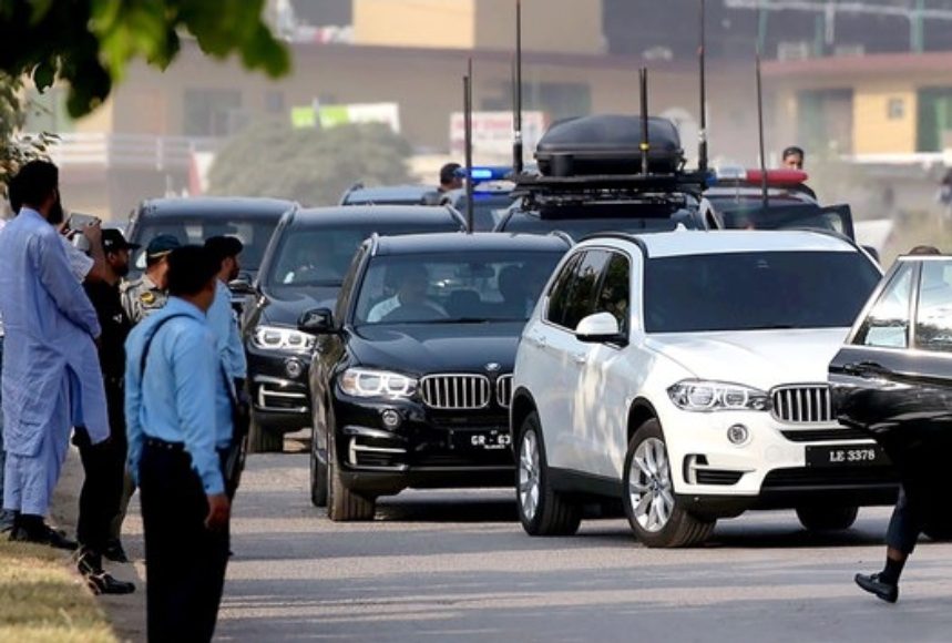 Fuel crisis: Cut VIP convoys, limit engine capacity of official vehicles to save petrol, analysts say