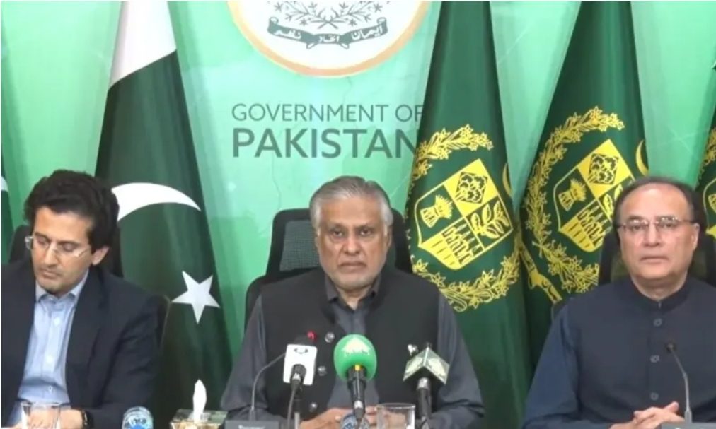 Fuel prices surge by Rs55 per litre; long queues and public frustration across Pakistan