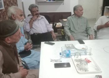 Gig workers demand social security, data support in union meeting