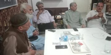 Gig workers demand social security, data support in union meeting