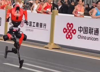 Robot wins marathon, outpaces humans with record-breaking run