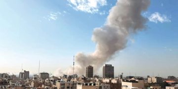 Iran launches new missile and drone strikes on UAE amid rising tensions 