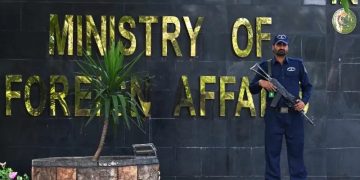 Pakistan warns Kabul after Bannu attack killing 15 police personnel, seeks action against militants