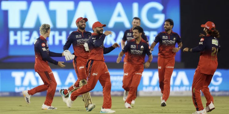 Mumbai Indians and Lucknow Super Giants exit IPL playoff race after crushing defeats
