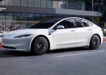 Tesla robotaxi rollout in Texas struggles with delays and limited availability