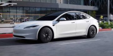 Tesla robotaxi rollout in Texas struggles with delays and limited availability