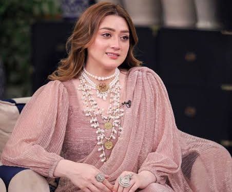 LHC grants temporary relief to Momina Iqbal’s husband in MPA threat case