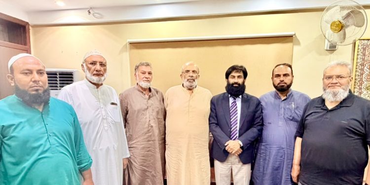 Bhamma Jhogian Industrial Area delegation meets LCCI Director Shouban Akhtar over RUDA-related concerns