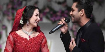 Fans speculate Hania Aamir’s voice may have made a surprise appearance in Asim Azhar’s ‘Aarzoo’