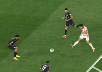 US crush Paraguay 4-1 in World Cup opener as Balogun nets brace