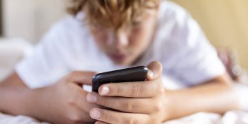 Australia teen social media ban fails to curb underage use, study finds