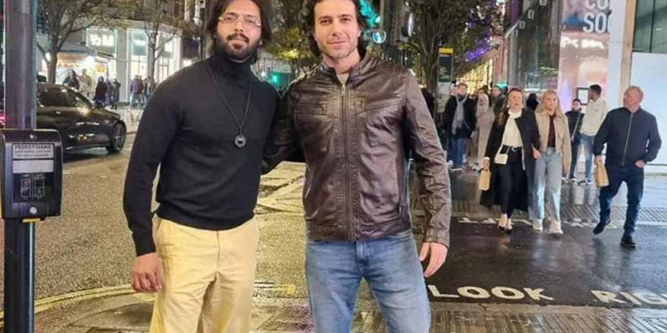 Emmad Irfani calls Fahad Mustafa Pakistan’s biggest superstar