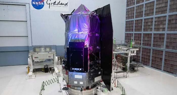 Nasa prepares robotic mission to save aging Swift space telescope