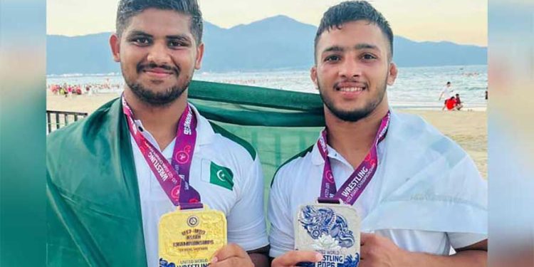 Pakistan clinches gold and silver at U-17 Asian Beach Wrestling Championship in Vietnam