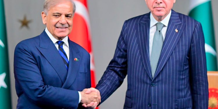 Shehbaz, Erdoğan reaffirm commitment to expand Pakistan–Türkiye cooperation