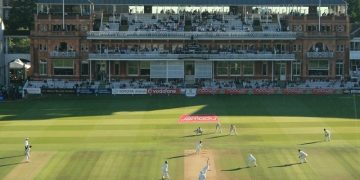 England elect to bat in series-deciding third ODI against India at Lord’s