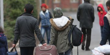 How much will refugees have to pay for asylum? UK unveils settlement proposal