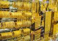 Gold prices extend decline in Pakistan as global bullion market weakens