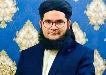 Religious scholar Allama Nasir Madni hospitalised after medical emergency during Friday sermon